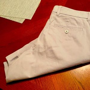 Mens khaki apt 9 shorts “premier flex” waist 32